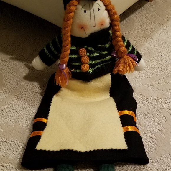 Adorable Halloween Witch Doll / Decor - Picture 6 of 6